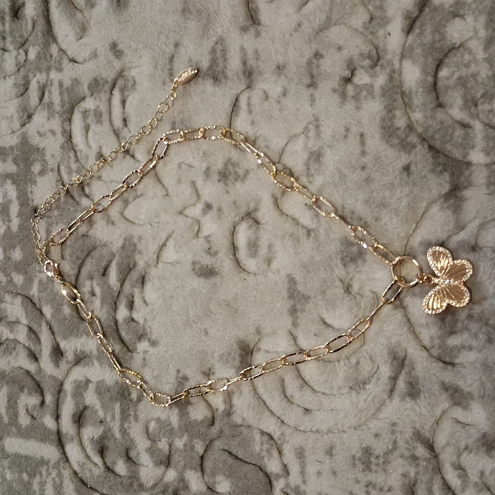 Ettika | 18k Gold Plated Butterfly Pendant Necklace